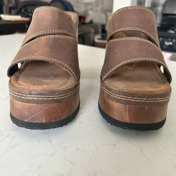 Vintage Y2K Candie’s Leather Platform Chunky Wooden Heel Sandals - Picture 6 of 13